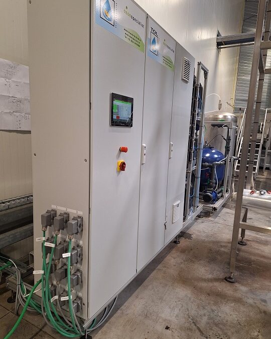 Ozon en water behandeling voor water bij het sorteren van fruit